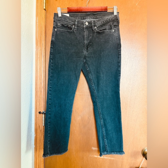 GAP Black Straight Leg Jeans - Picture 1 of 7